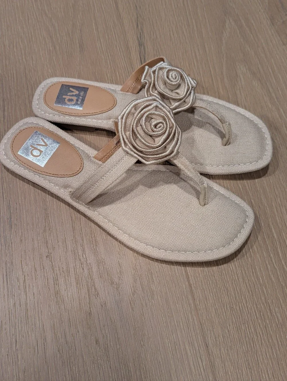 Dolce Vita Cream Floral Toe-Post Sandals